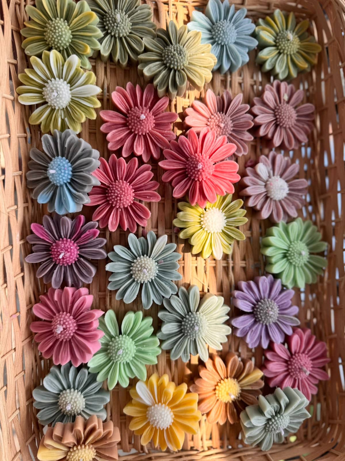 Daisy Candles